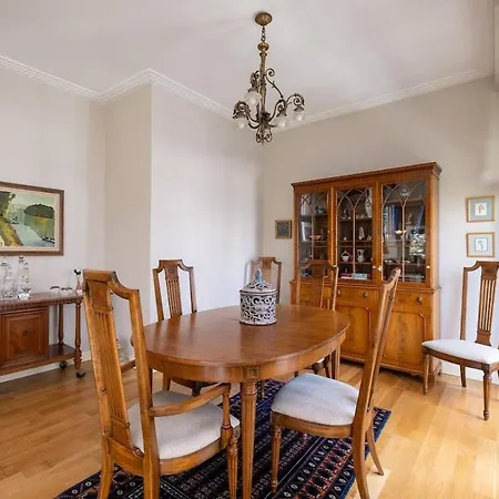 דירה 3br Flat In Fenerbahce, Close To Bagdat Street