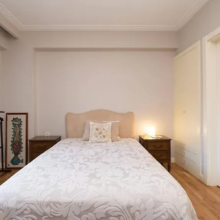 3br Flat In Fenerbahce, Close To Bagdat Street
