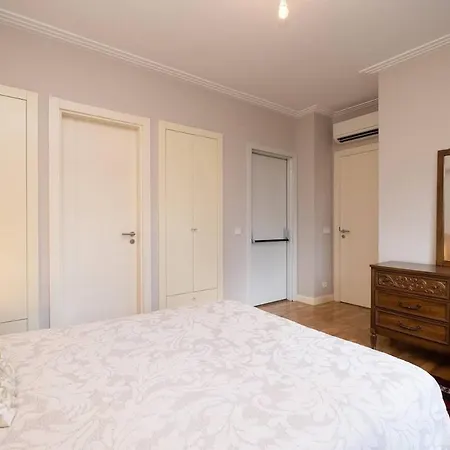 3br Flat In Fenerbahce, Close To Bagdat Street Apartment