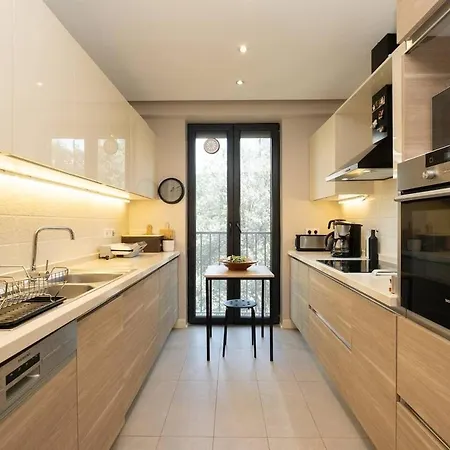 3br Flat In Fenerbahce, Close To Bagdat Street Apartment